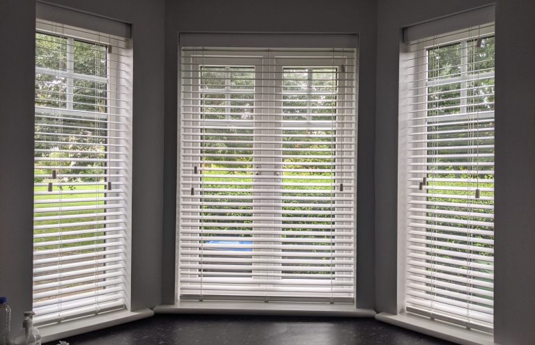 Blind Cleaning in Banbury